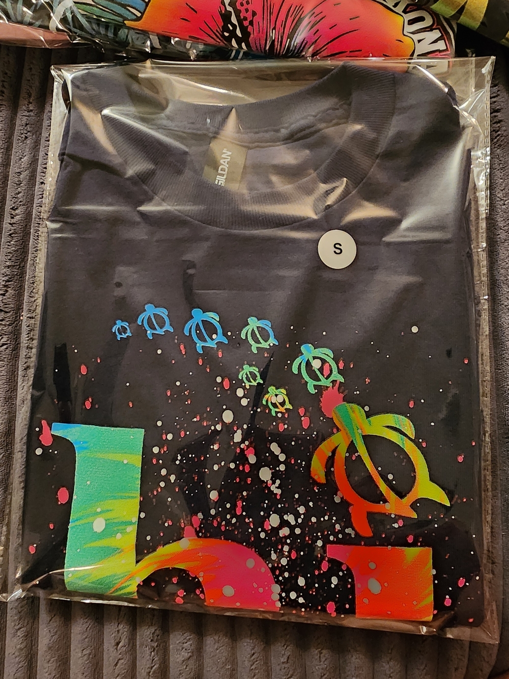 Adult Black Graphic Tee with Colorful Turtle Print - S